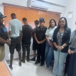 PN rescata a siete menores que trabajaban como “limpia vidrios” en SFM