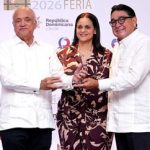 CTN entrega reconocimientos a empresarios y comunicadores dentro del acto inaugural