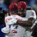 Jordan Walker arruina la fiesta de Kyle Schwarber y remonta para ganar el Derby de Jonrones