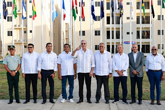 presidente-luis-abinader-encabeza-apertura-de-villa-centroamericana-y-del-caribe-2026