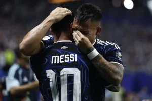 Argentina le gana a Inglaterra y avanza a la final del Mundial