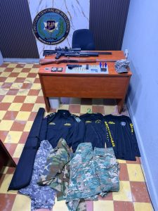 DINTEL ocupa armas y pertrechos militares en allanamiento en Cotuí