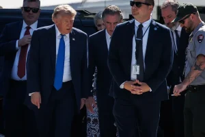Trump dice que está perdiendo la «fe» en lo negociadores de Irán porque «mienten»