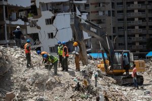 Venezuela inicia la construcción de casi 2.000 viviendas para los afectados por los terremotos