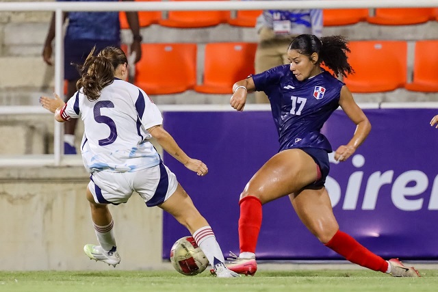 costa-rica-gana-un-pulso-de-alto-voltaje-y-frena-el-empuje-dominicano