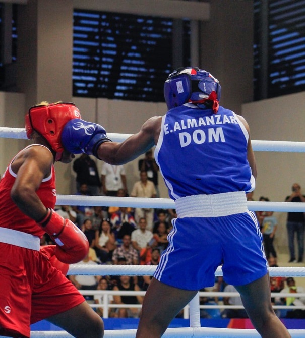 cuba-sigue-invicto-en-boxeo;-dos-dominicanos-avanzan