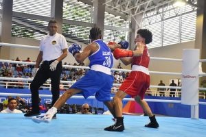 Yunior Alcántara avanza a semifinales del boxeo