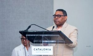 Fausto Polanco asume presidencia de Adopae y anuncia una gestión enfocada en la innovación y la capacitación