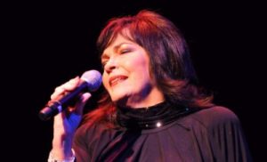 Luisa María Güell regresa a los escenarios dominicanos con concierto en Hard Rock Café