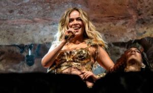 Karol G revela el fuerte desgaste físico que enfrenta durante su gira