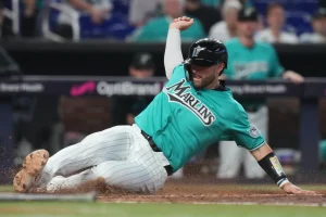 Mets, Marlins y Cubs propinan palizas en la jornada dominical de MLB