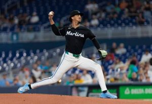Eury Pérez domina el duelo ante Skenes y Esteury Ruiz dispara jonrón en triunfo de Marlins sobre Piratas