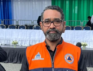 Abinader designa a Juan Cesario Salas como asesor honorífico en asuntos de Defensa Civil