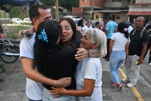 Gobierno venezolano afirma que 1,046 presos políticos han sido excarcelados