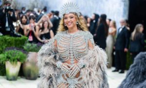 Beyoncé dona un millón de dólares para los afectados por el terremoto en Colombia