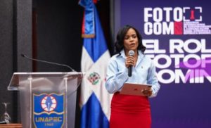 Congreso Internacional de Fotoperiodismo y Comunicación reconoce a la periodista Millizen Uribe