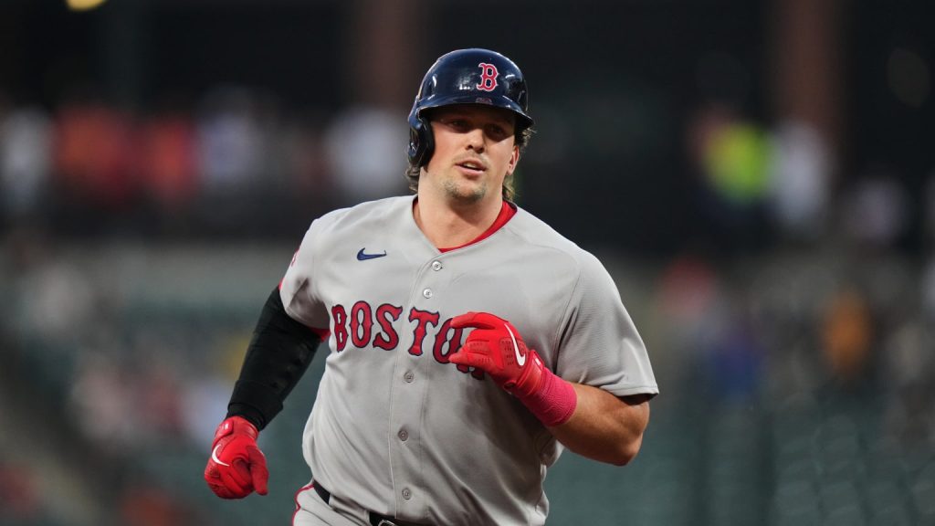 rutschman-regresa-con-fuerza:-dos-jonrones-y-triunfo-de-los-medias-rojas-ante-orioles
