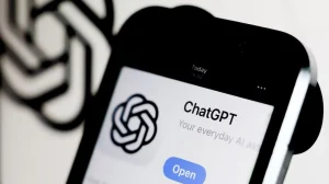 Bruselas designa a ChatGPT, Reddit y Roblox como plataformas sujetas a fuertes requisitos