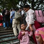 Unos 600 niños permanecen desaparecidos tras las inundaciones en Nepal