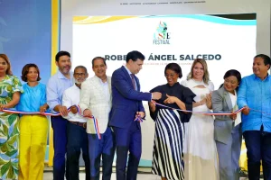Roberto Ángel Salcedo inaugura Este Festival 2026 para celebrar la cultura de la región Este