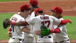 Comodines al rojo vivo: Cleveland resiste en la American