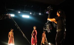 “Los Pasos del Tiempo” lleva al cine la memoria del ballet dominicano