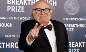 Falso rumor sobre la muerte de Danny DeVito alarma a sus seguidores
