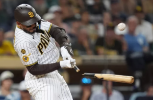Machado y Campusano lideran remontada de los Padres