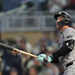 Yankees aseguran postemporada; Machado, Tatis y Judge la sacaron. Padre con 8 corridos.