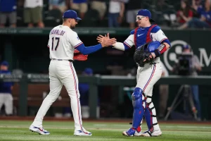 Texas iguala con Astros: Rays y Cerveceros firmes; Yankees y Dodgers caen en jornada de MLB