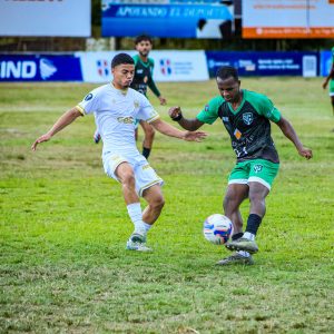 Salcedo gana y sigue líder; Moca consigue su tercer triunfo al hilo