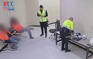 Capturan a dos operarios del aeropuerto El Dorado en Colombia con 7 kilos de cocaína