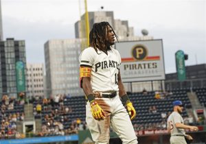 Oneil Cruz llega a 20 jonrones y completa tercera temporada 20-20