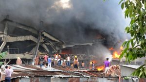 Explosión de cilindros de gas en fábrica textil de Bangladés deja al menos seis muertos y decenas de heridos