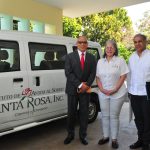Zapete dona RD$2.4 millones a estudiantes sordos tras fallo contra Jean Alain