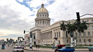 China promete seguir apoyando a Cuba tras reclamo ante la ONU