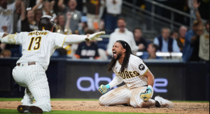 Padres aplastan a Cubs 8-0 con Tatis y King como protagonistas