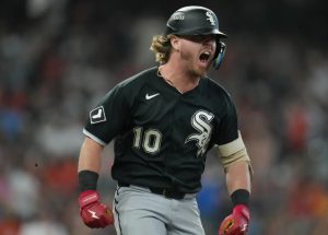 White Sox barren a Houston y ganan su primera serie de playoffs desde 2005