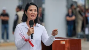 Keiko Fujimori pide un voto consciente durante las elecciones regionales y municipales de Perú