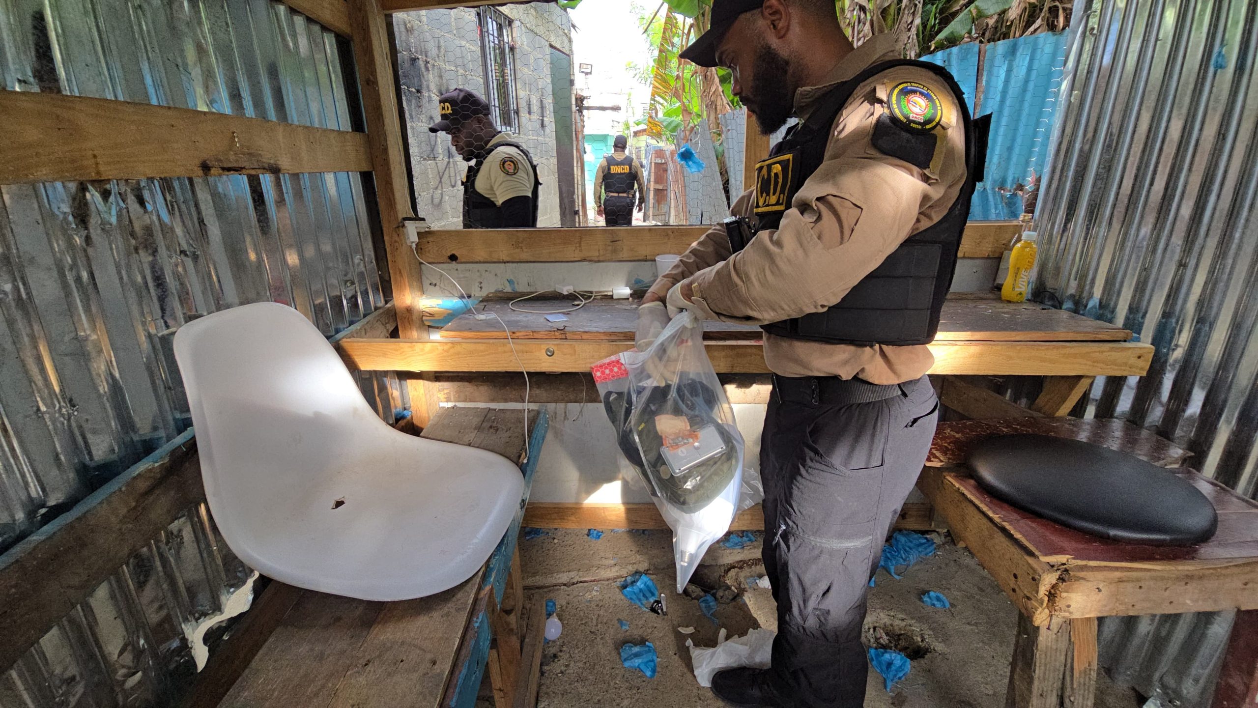 DNCD detiene a 180 personas y ocupa más de 70 mil gramos de drogas en operativos
