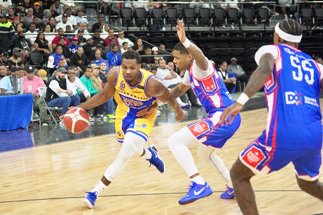 mauricio-asalta-la-cima-y-los-prados-sigue-imparable-en-el-tbs-del-distrito
