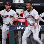 Guardianes fuerzan el Juego 5 con explosivo sexto inning