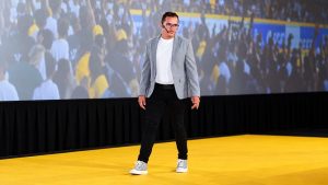 Águilas apuestan a la versatilidad, un pitcheo más profundo y el talento joven para la temporada 2026-20