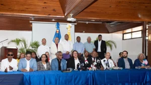 colegio-medico-ratifica-paro-nacional-de-24-horas-para-este-martes