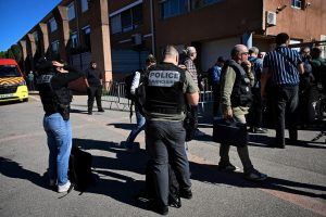 Adolescente es arrestado tras tiroteo en un centro educativo francés