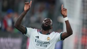 Real Madrid remonta ante la Roma y PSG derrota al Manchester City