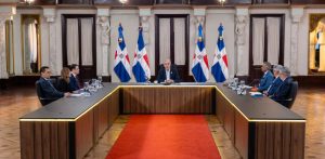 Abinader proyecta subsidios a combustibles por RD$40,000 millones en 2026