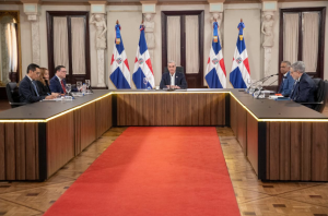 Gobierno promueve subsidios para reducir la pobreza al 14 % en 2023