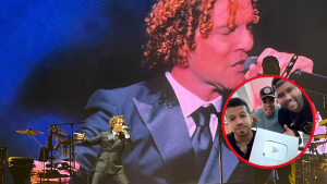 ¡De entrevistarlo a cantar con él! David Bisbal sorprende a Soyateando en pleno concierto