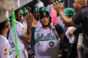 Estrellas Orientales vencen al Licey y frenan su racha ganadora